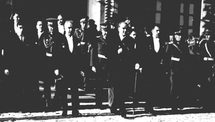 Türkiye Cumhuriyeti 102 yaşında