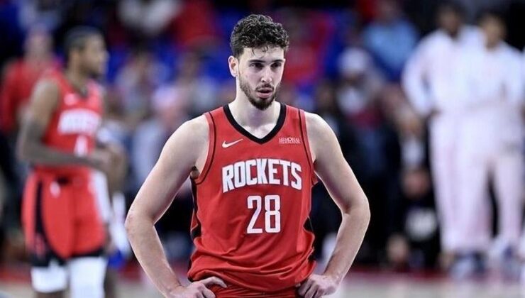 NBA’de Rockets, Alperen Şengün’ün “triple-double”a yaklaştığı maçta Raptors’ı yendi