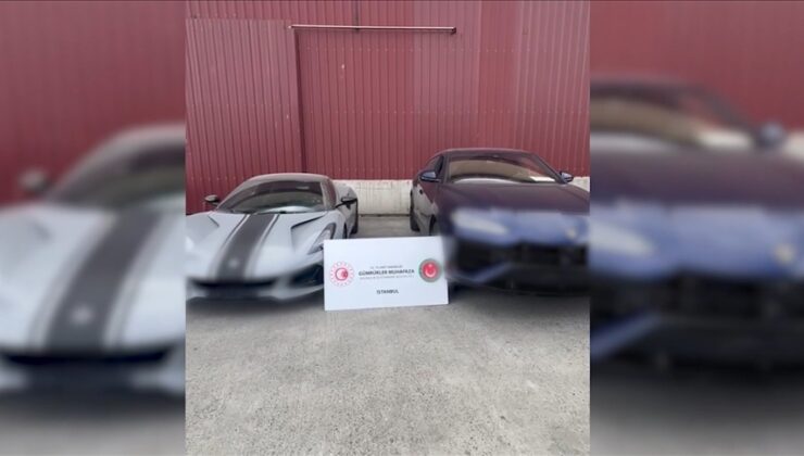 İstanbul Gümrük Muhafaza ekipleri sahte faturalarla değeri düşük gösterilen 10 lüks araca el koydu