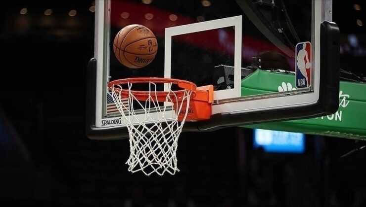 NBA’de Philadelphia 76ers 4’te 4 yaptı