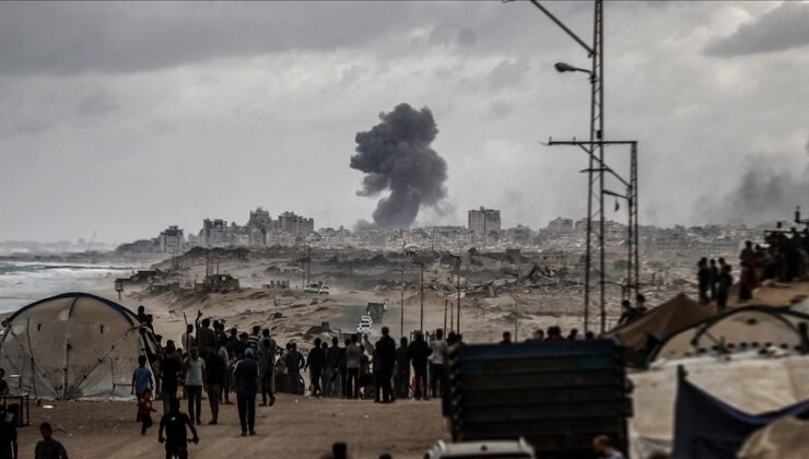 ABD Başkanı Trump, İsrail ile Hamas’ın, Gazze’de ateşkes planının ilk aşamasını onayladığını duyurdu