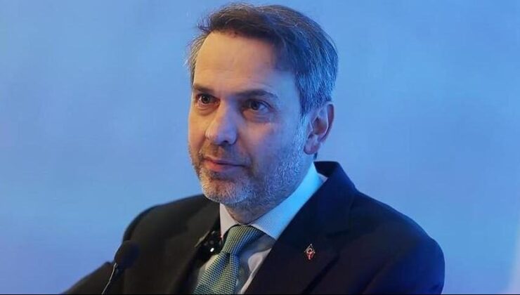 Bakan Bayraktar son 1 yılda 51 yerleşim yerine doğal gaz arzı sağladıklarını bildirdi