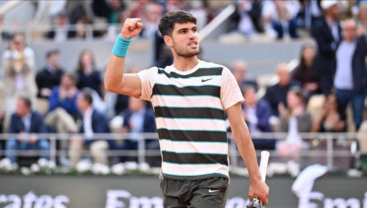 ATP Finalleri’nde Alcaraz, Fritz’i yenerek 2. maçından da galibiyetle ayrıldı