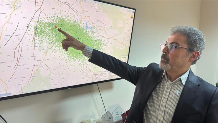 Sındırgı’daki depremlerin stres analizi yapılıyor