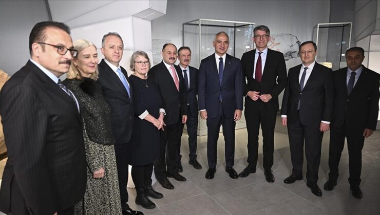 Almanya’da “Toplumun Keşfi: Göbeklitepe, Taş Tepeler” sergisi açıldı