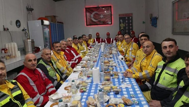 Çalışma ve Sosyal Güvenlik Bakanı Işıkhan, bakır madeninde işçilerle sahur yaptı
