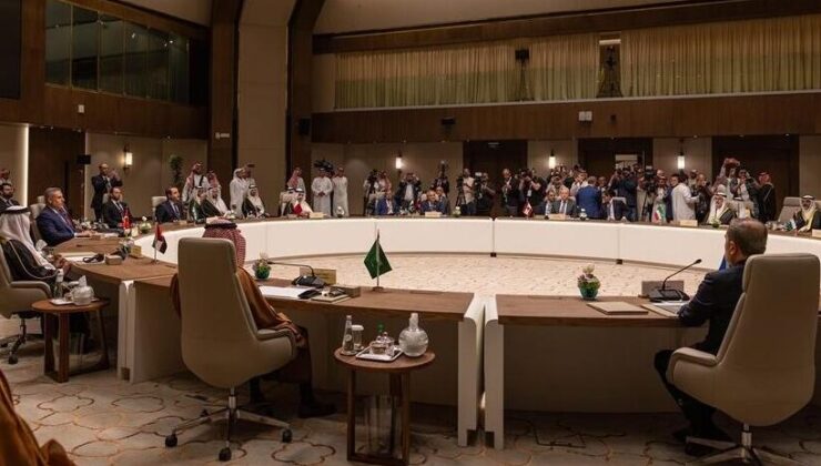 Suudi Arabistan’daki toplantıda, İran’ın bölge ülkelerine saldırılarının durması istendi