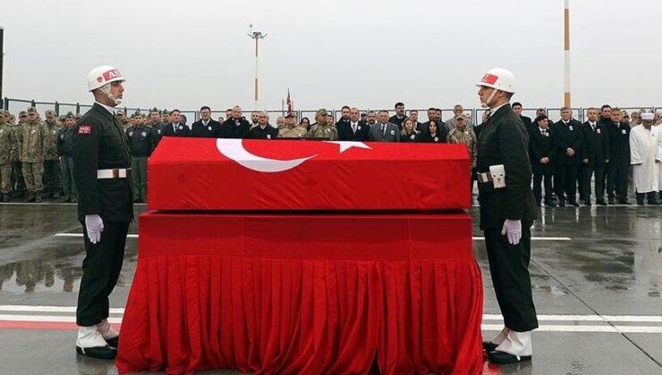 Ağrı’da askeri araç kazasında şehit olan Uzman Çavuş Akarsel için tören düzenlendi