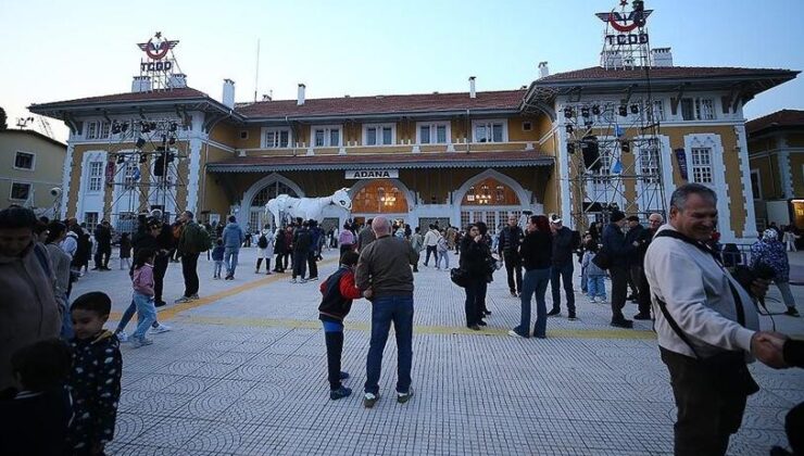 Devlet Tiyatroları Sabancı Uluslararası Adana Tiyatro Festivali başladı