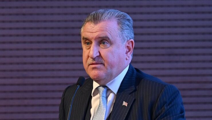 Bakan Bak’tan milli atıcılara tebrik mesajı