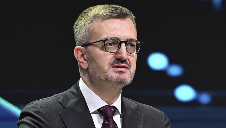 İletişim Başkanı Duran: Nevruzun tüm insanlığa barış, huzur ve esenlik getirmesini diliyorum