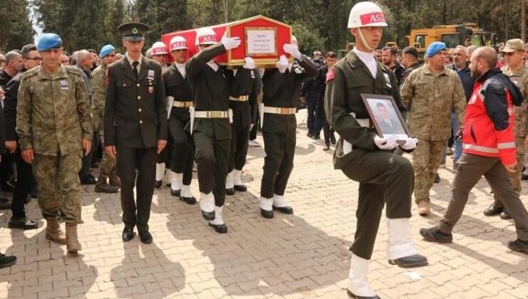 Şehit Piyade Uzman Çavuş Yusuf Açay’ın cenazesi memleketi Hatay’da defnedildi