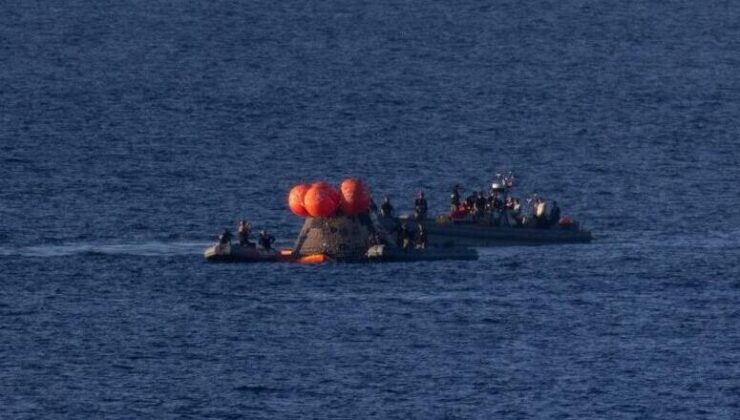 Artemis II mürettebatı, 10 günlük Ay görevini tamamlayarak Dünya’ya döndü