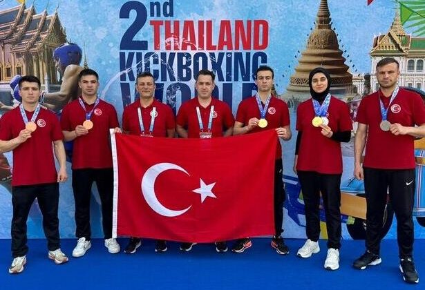 Milli kick boksçular Tayland’da 7 madalya kazandı