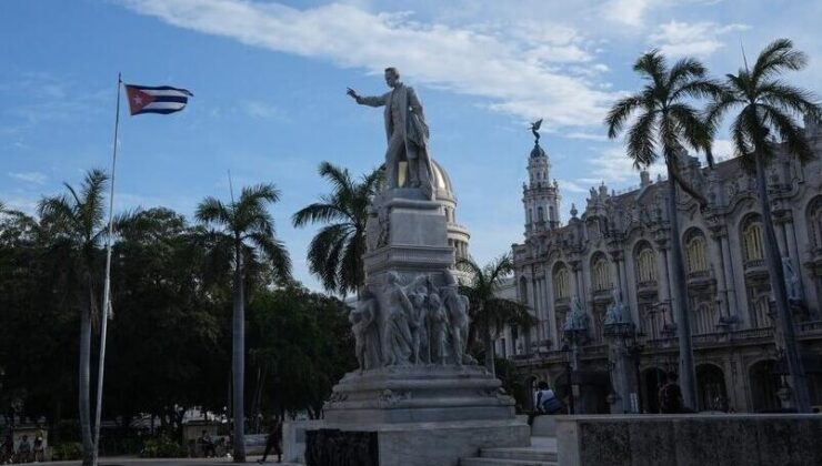 Axios: Küba’ya giden ABD’li heyet, Castro’nun torunuyla görüştü