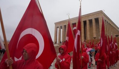 23 Nisan Ulusal Egemenlik ve Çocuk Bayramı coşkuyla kutlanıyor