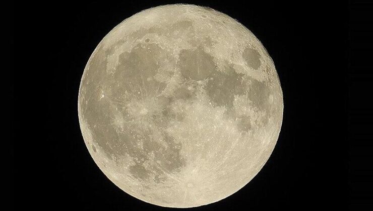 Çin, Ay’da iki yeni mineral keşfetti