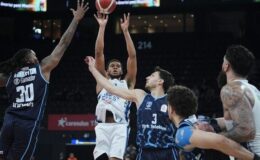 Anadolu Efes, konuk ettiği Türk Telekom’u 101-91 yendi