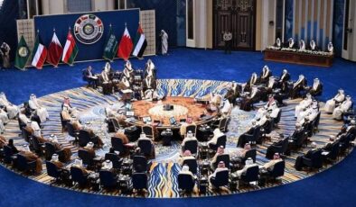 Körfez ülkelerinin liderleri, olağanüstü istişare toplantısı için Suudi Arabistan’da buluşacak