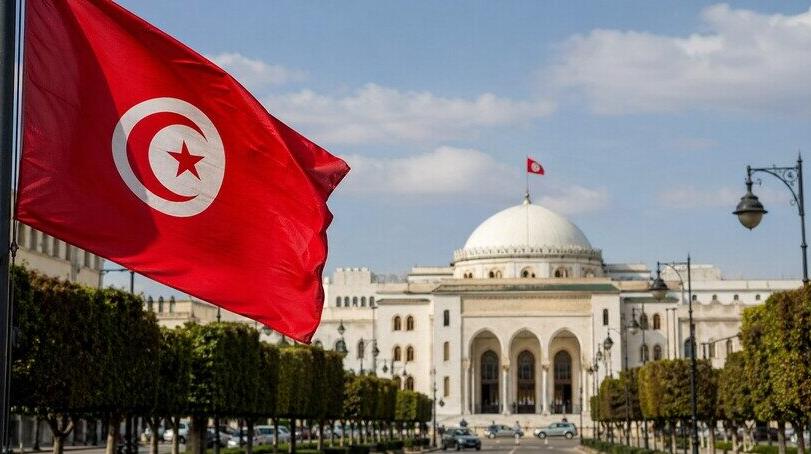 Gannuşi’nin “ulusal diyalog” çağrısı, Tunus’ta siyasi arenayı hareketlendirdi