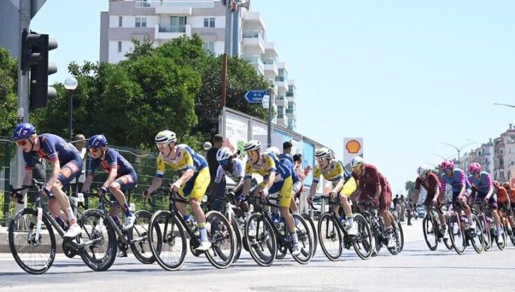 61. Cumhurbaşkanlığı Türkiye Bisiklet Turu’nu beşinci etabını Casper van Uden kazandı