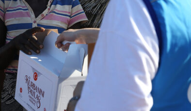 Türkiye Diyanet Vakfı, 85 ülkede milyonlarca ihtiyaç sahibine kurban eti ulaştıracak