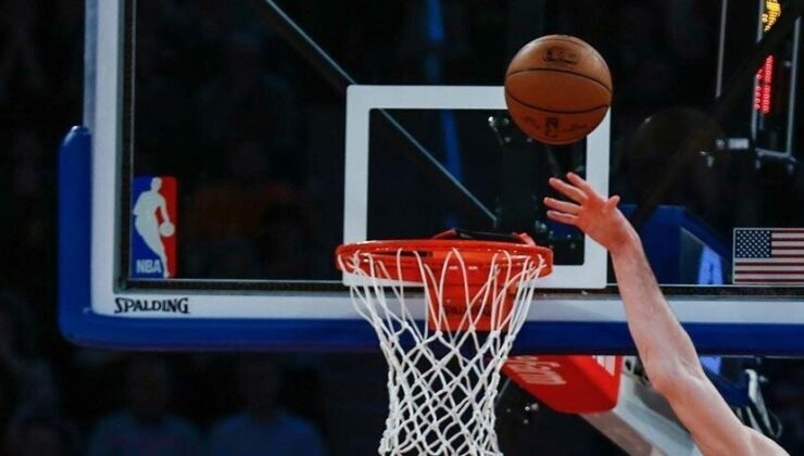 NBA’de Raptors, Cavaliers’ı yenerek seriyi 2-1’e getirdi