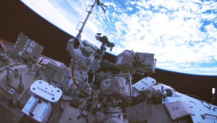 Çin’in uzay istasyonundaki Şıncou-21 taykonot ekibi üçüncü uzay yürüyüşünü yaptı