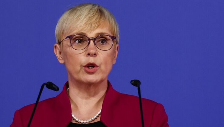 Slovenya Cumhurbaşkanı Pirc Musar, hükümeti kurma görevi için bir isim önermeyeceğini söyledi