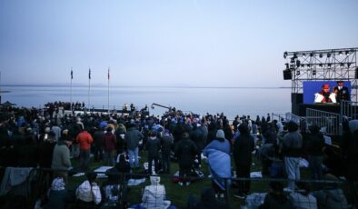 Anzak Koyu’nda geleneksel “Şafak Ayini” yapıldı