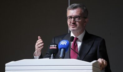 İletişim Başkanı Burhanettin Duran: Savaşlar artık zihinlerde, ekranlarda ve algılar üzerinden yürütülmektedir