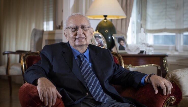 Eski TBMM Başkanı Hüsamettin Cindoruk hayatını kaybetti