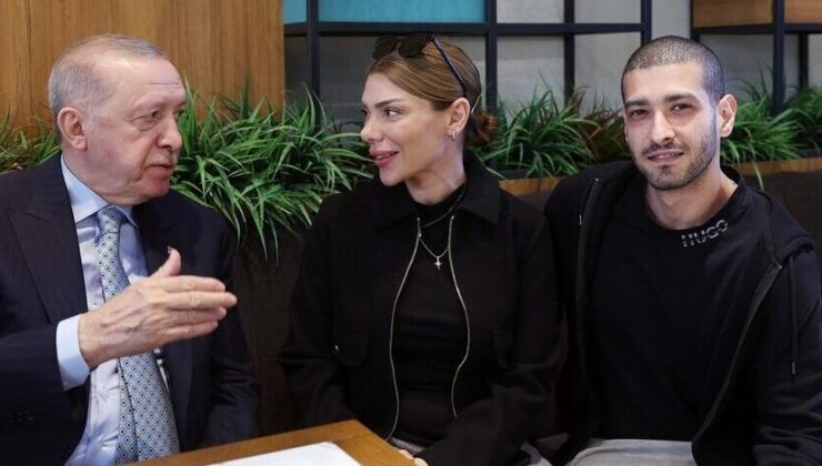 Cumhurbaşkanı Erdoğan, Beyoğlu’nda bir kafede vatandaşlarla sohbet etti