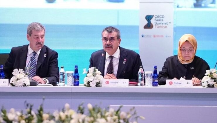 Bakan Tekin, OECD Beceriler Zirvesi’nde oturum başkanlığı yaptı