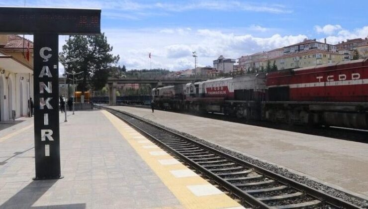 Turistik Tuz Ekspresi’nin yeni sezonda 6 bin ziyaretçiyi Çankırı’ya taşıması bekleniyor