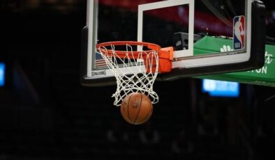 NBA play-off’larında Thunder, Suns’ı 35 sayı farkla yenerek seride 1-0 öne geçti