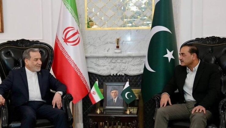 İran Dışişleri Bakanı Erakçi ile Pakistan Genelkurmay Başkanı Munir Tahran’da görüştü