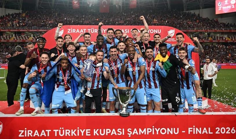 Trabzonspor Kulübünden şampiyonluklarını kutlayanlara teşekkür mesajı