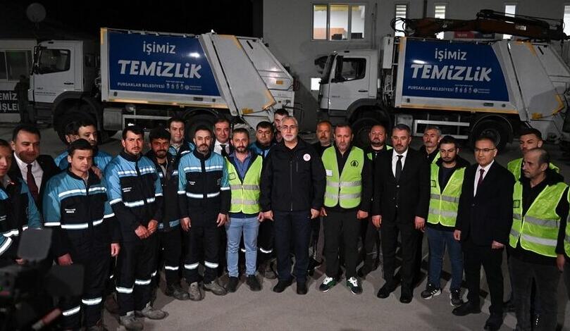 Çalışma ve Sosyal Güvenlik Bakanı Işıkhan, 1 Mayıs’ı işçilerle karşıladı