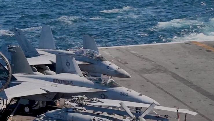 ABD, Küba ile gerilim devam ederken USS Nimitz uçak gemisini Karayipler’e konuşlandırdı