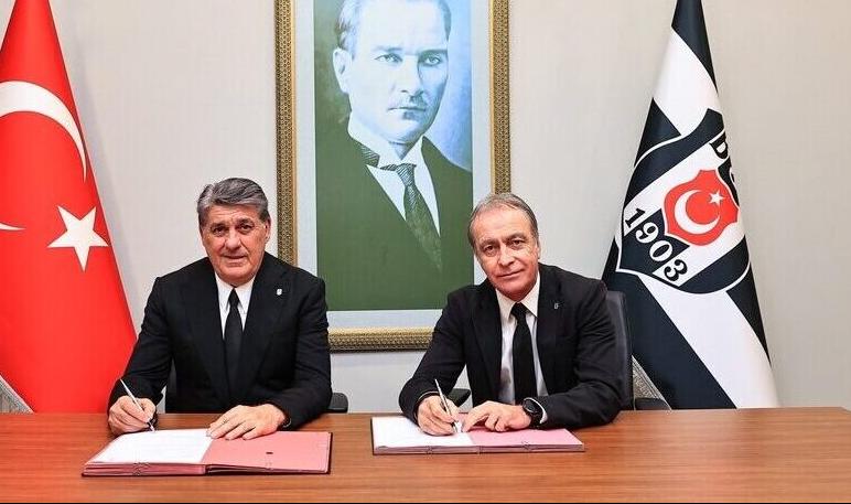 Beşiktaş’ta futbol direktörü Önder Özen oldu