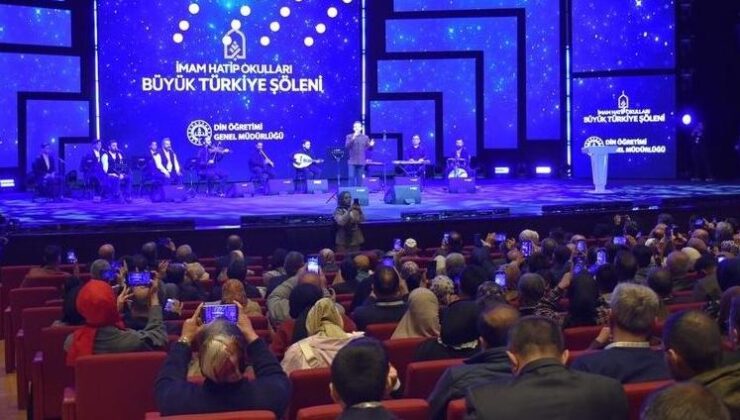 İmam Hatip Okulları Büyük Türkiye Şöleni Konya’da başladı