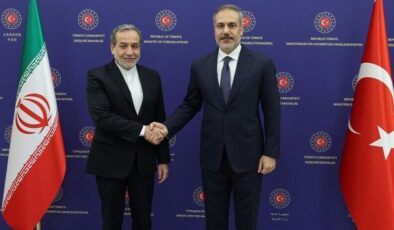 Dışişleri Bakanı Fidan, İran Dışişleri Bakanı Erakçi ile telefonda görüştü