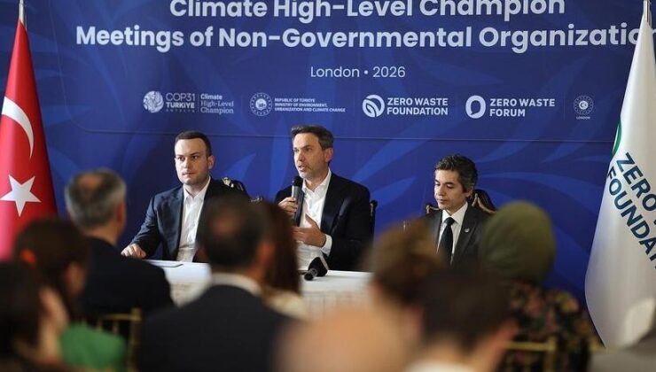 Enerji ve Tabii Kaynaklar Bakanı Bayraktar, Türkiye’nin enerji dönüşümünde 3 temel konuya odaklandığını bildirdi