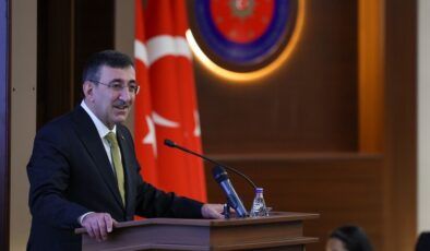 Cumhurbaşkanı Yardımcısı Yılmaz: Devlet ve millet aynı yöne bakmıyorsa o ülkenin kalkınması mümkün değildir