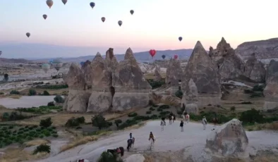 Kapadokya’da yılın ilk yarısında 250 bini aşkın turist balon turuna katıldı