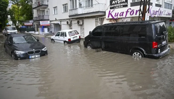 Başkentte sağanak hayatı olumsuz etkiledi