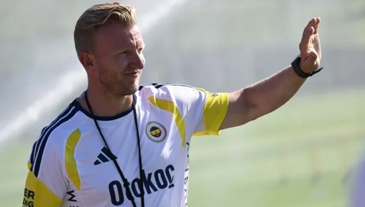 Fenerbahçe Yardımcı Antrenörü Kuyt, en iyisi olmak için çalıştıklarını belirtti