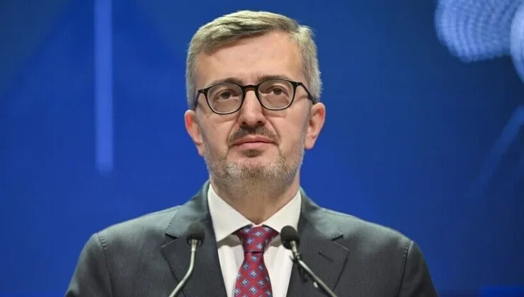 Cumhurbaşkanlığı İletişim Başkanı Duran, yazar Şenler’i vefatının 7’nci yılında andı