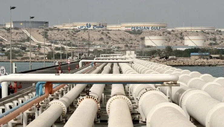 İran Petrol Bakanı, ABD ablukasına rağmen ülkesinin petrol ihracatının devam ettiğini açıkladı